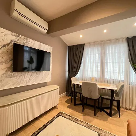 בית אירוח Clk